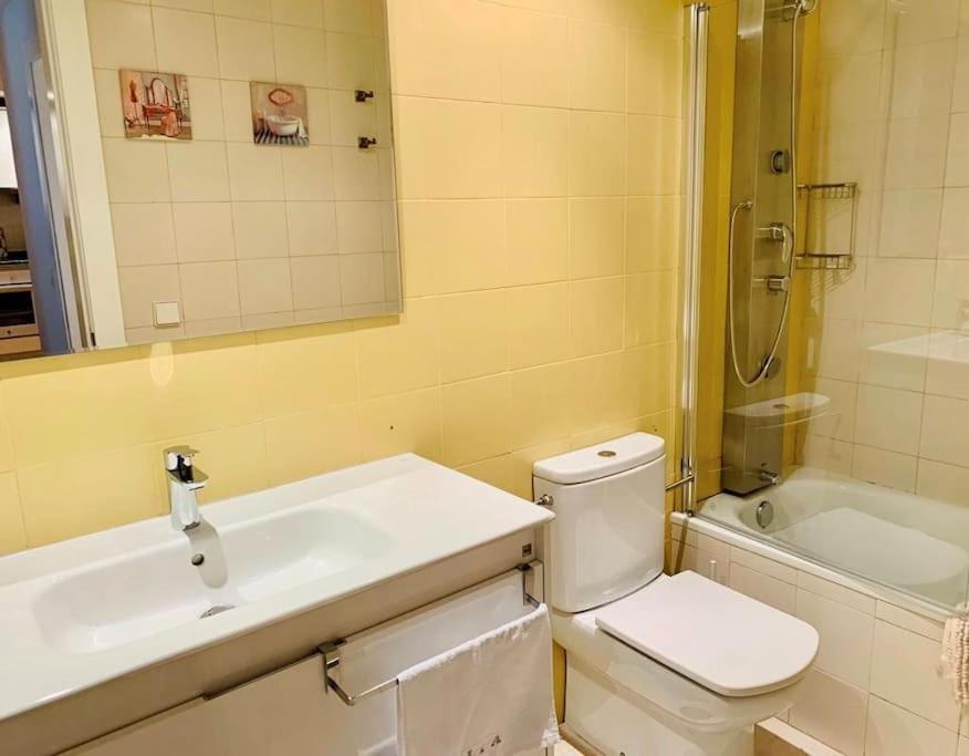 Precioso - Moderno Terraza Y Parking, 2 Hab, 2 Banos, 6-7 Pers - Dispo Junio!! Льянес Екстер'єр фото