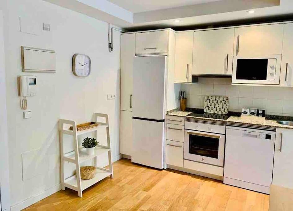 Precioso - Moderno Terraza Y Parking, 2 Hab, 2 Banos, 6-7 Pers - Dispo Junio!! Льянес Екстер'єр фото